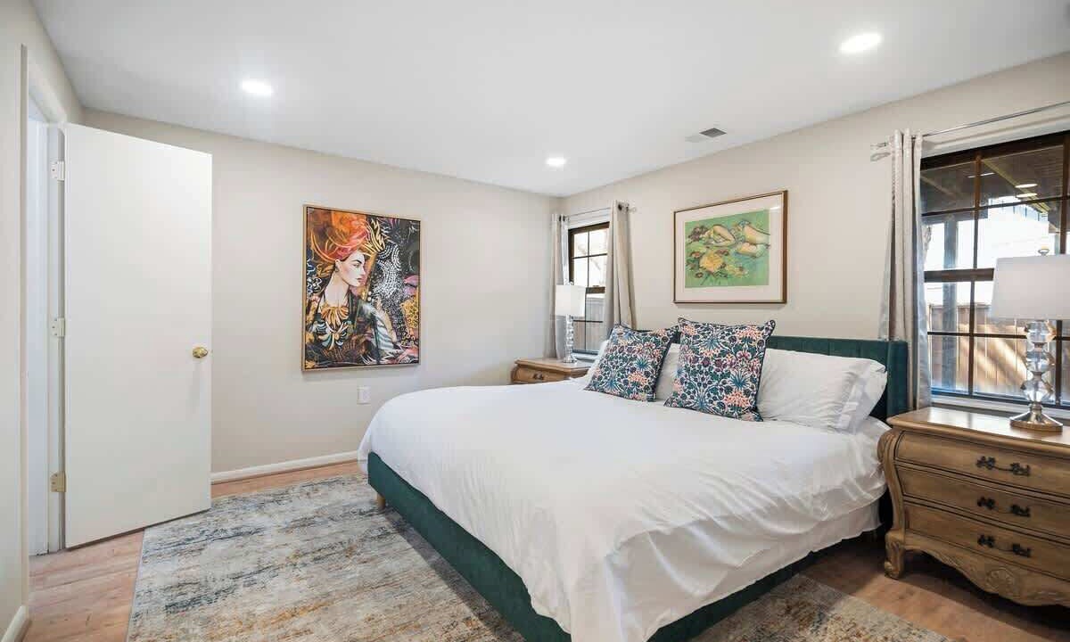 Photo of Bedroom in Lenexa