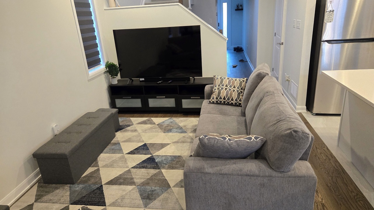 Photo of Livingroom in Ottawa Division