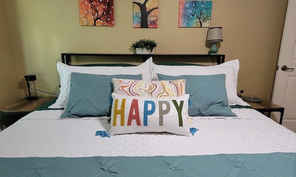 Photo of Bedroom in Cherokee Village