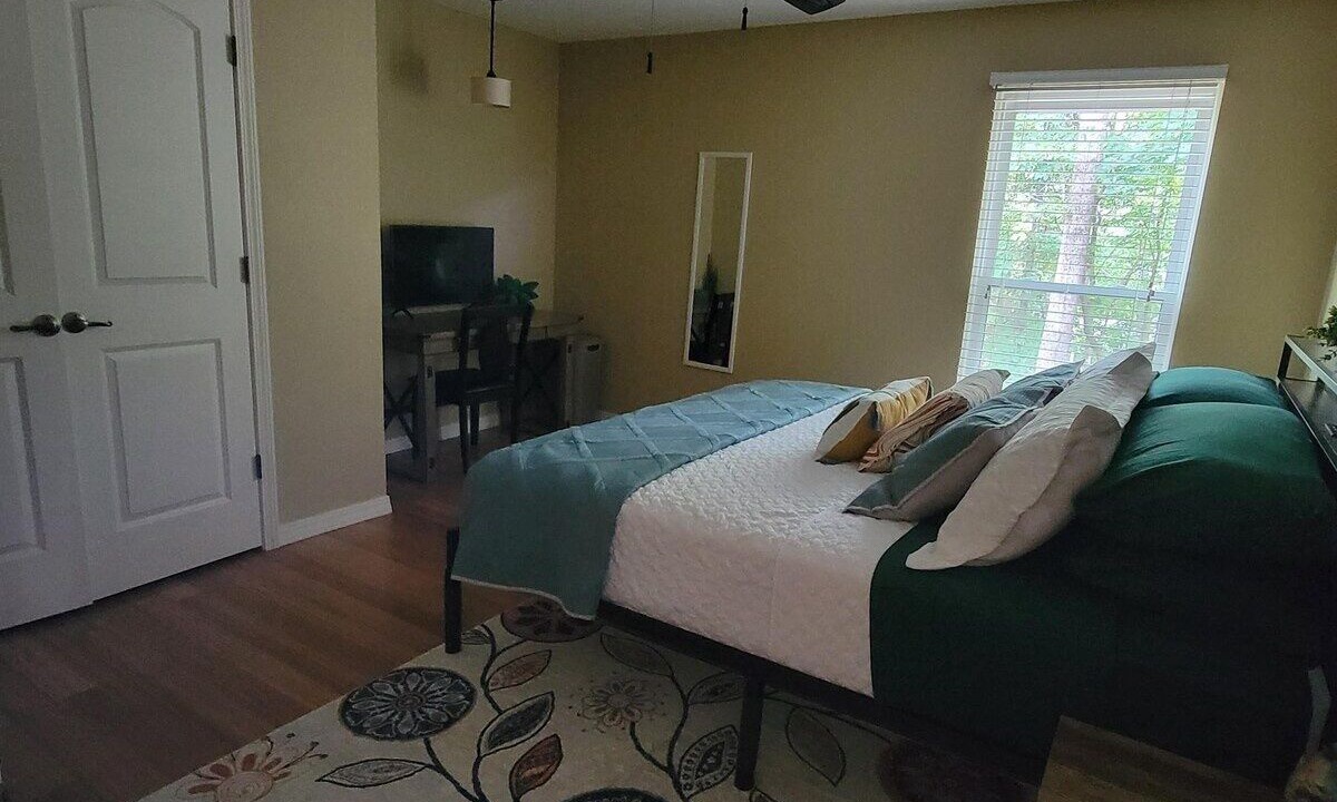 Photo of Bedroom in Cherokee Village