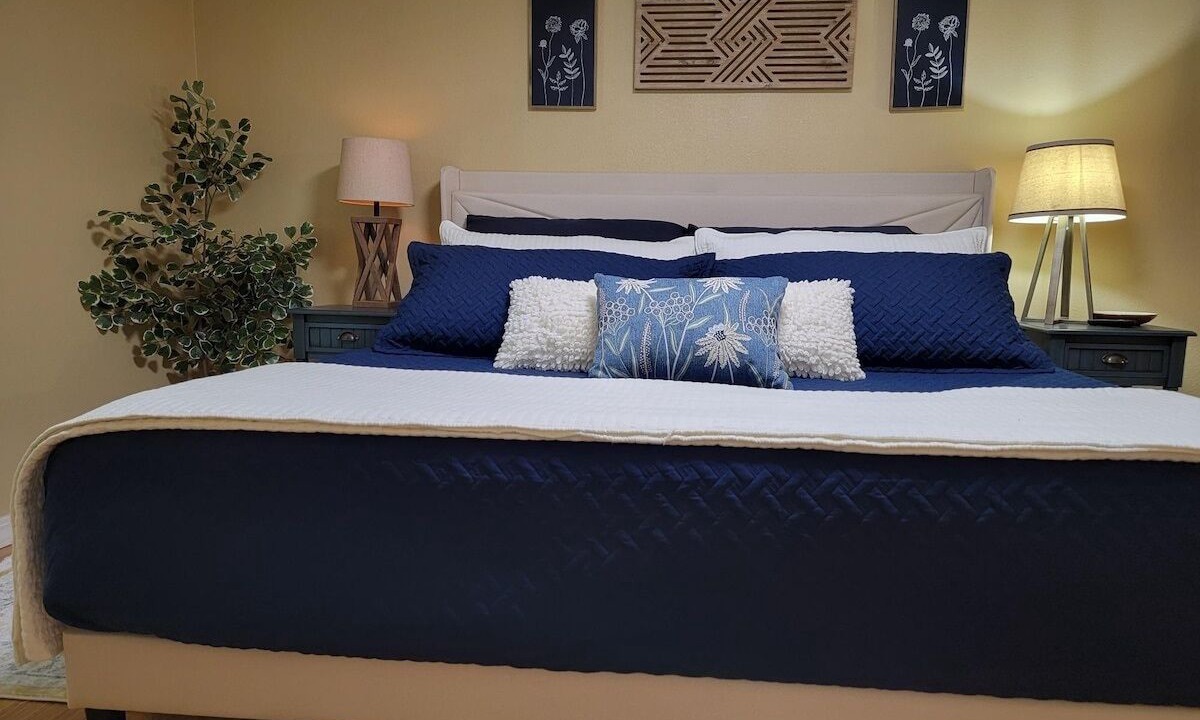 Photo of Bedroom in Cherokee Village