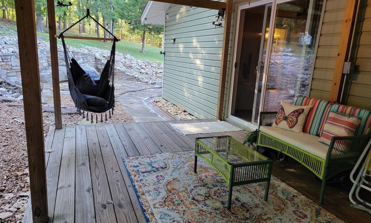 Photo of Patio Balcony in Cherokee Village