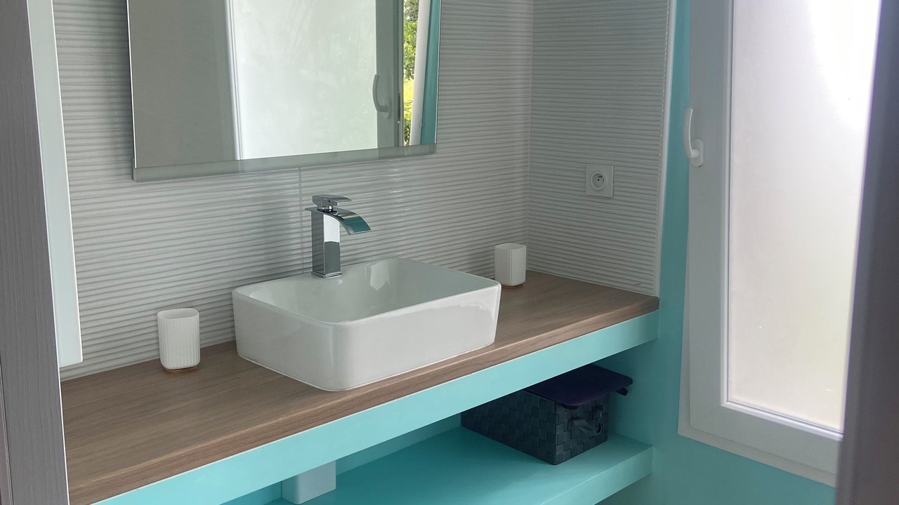 Photo of Bathroom in Saint-Aigulin