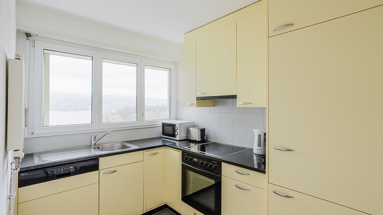 Photo of Kitchen in Horgen District