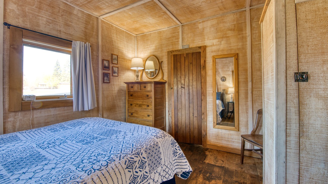 Photo of Bathroom in Grantsdale