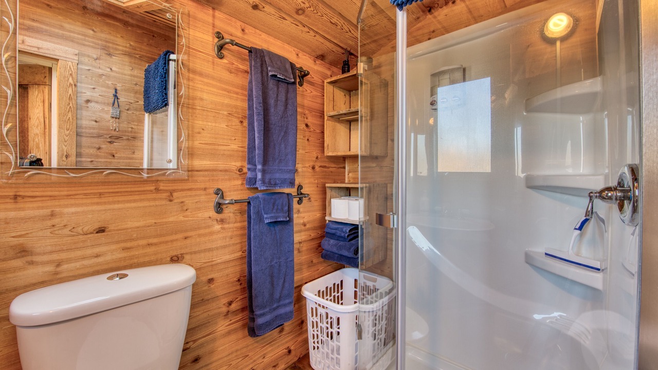 Photo of Bathroom in Grantsdale