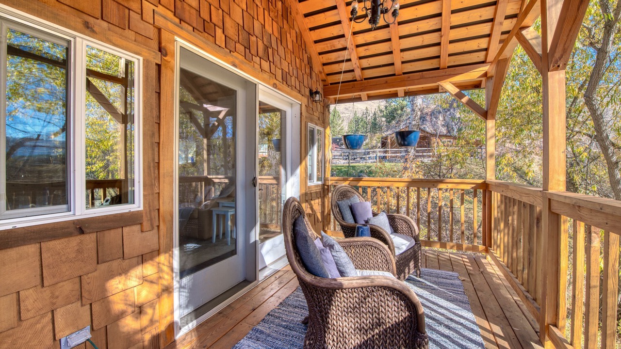 Photo of Others in Grantsdale