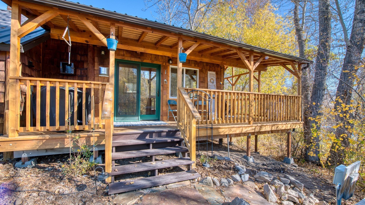 Photo of Others in Grantsdale