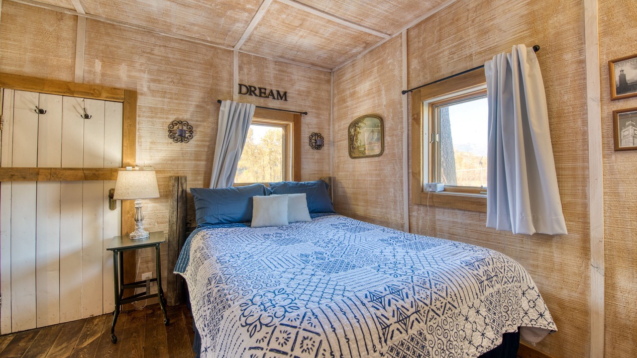 Photo of Others in Grantsdale