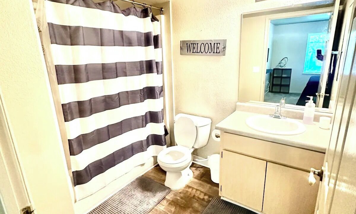 Photo of Bathroom in Elk Grove