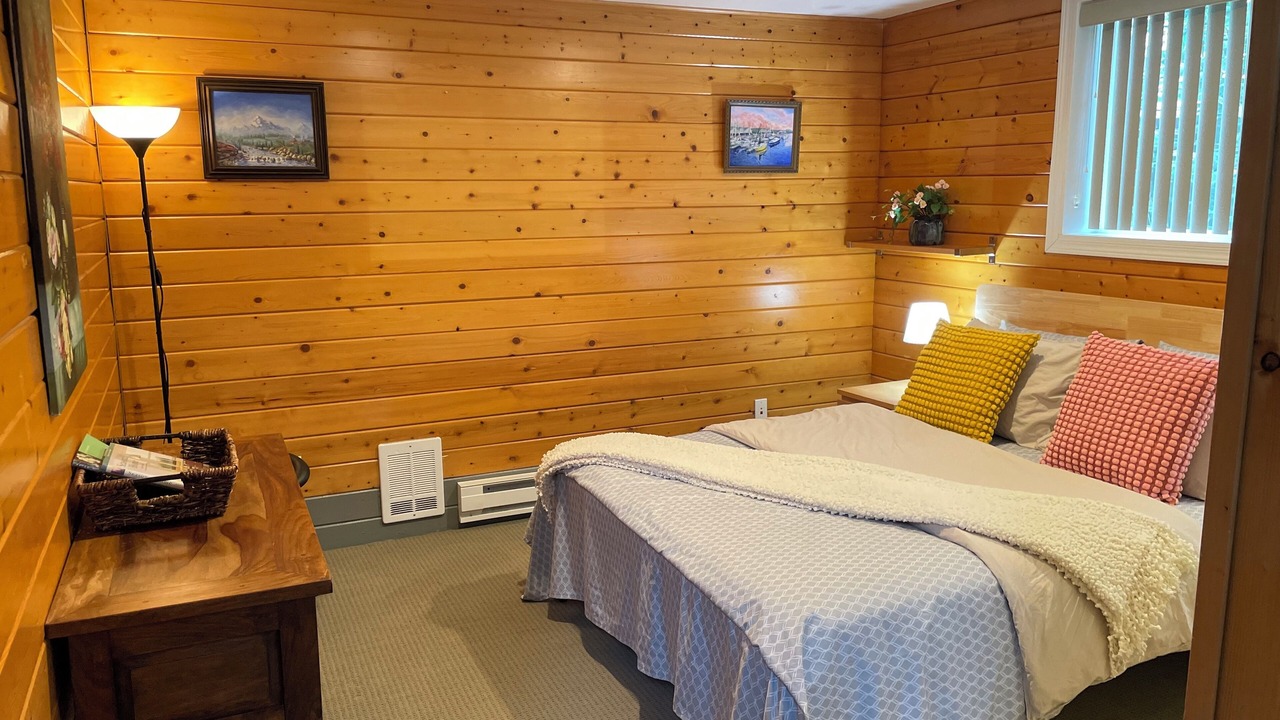 Photo of Bedroom in Union Hill-Novelty Hill