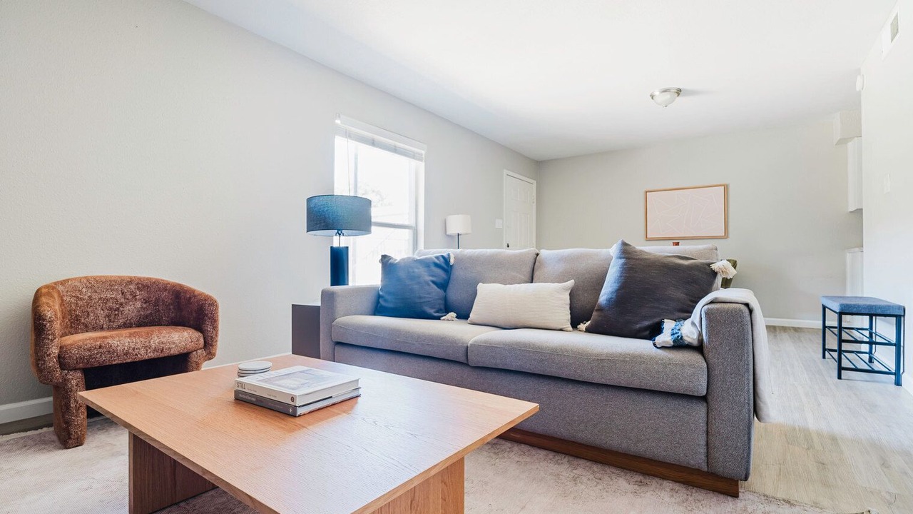 Photo of Livingroom in Cherrywood