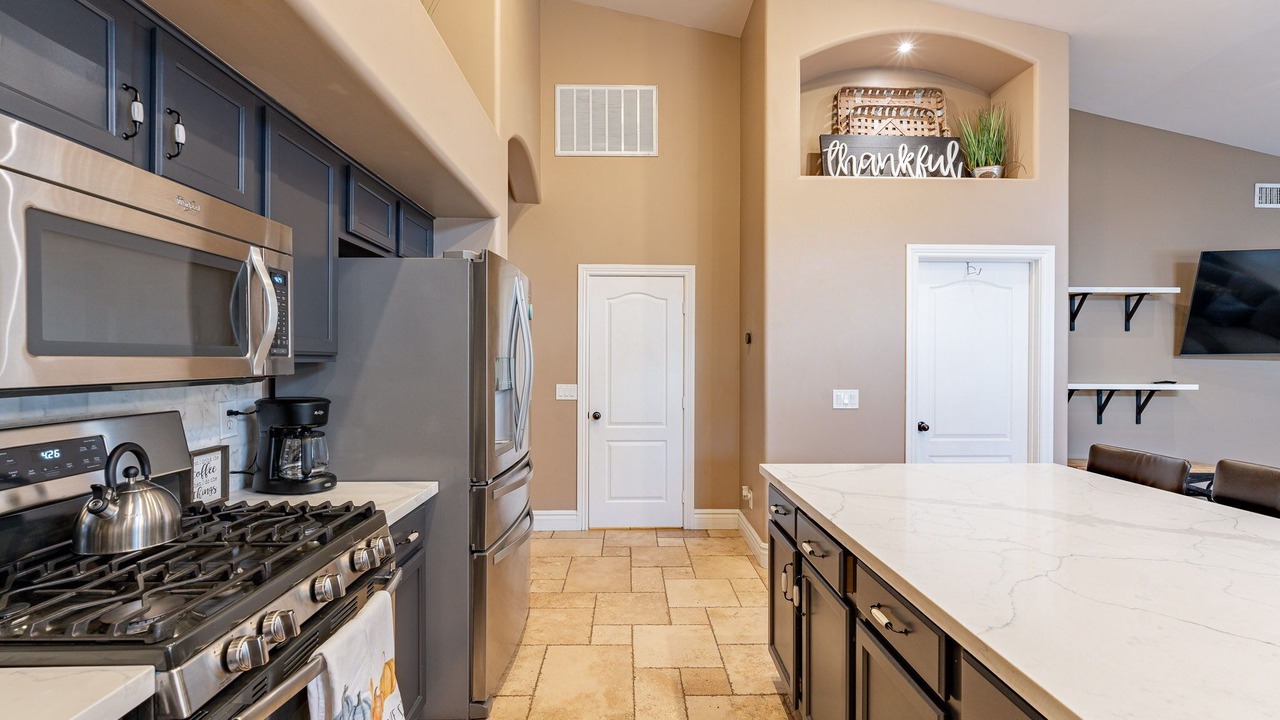 Photo of Kitchen in Canyon Trails