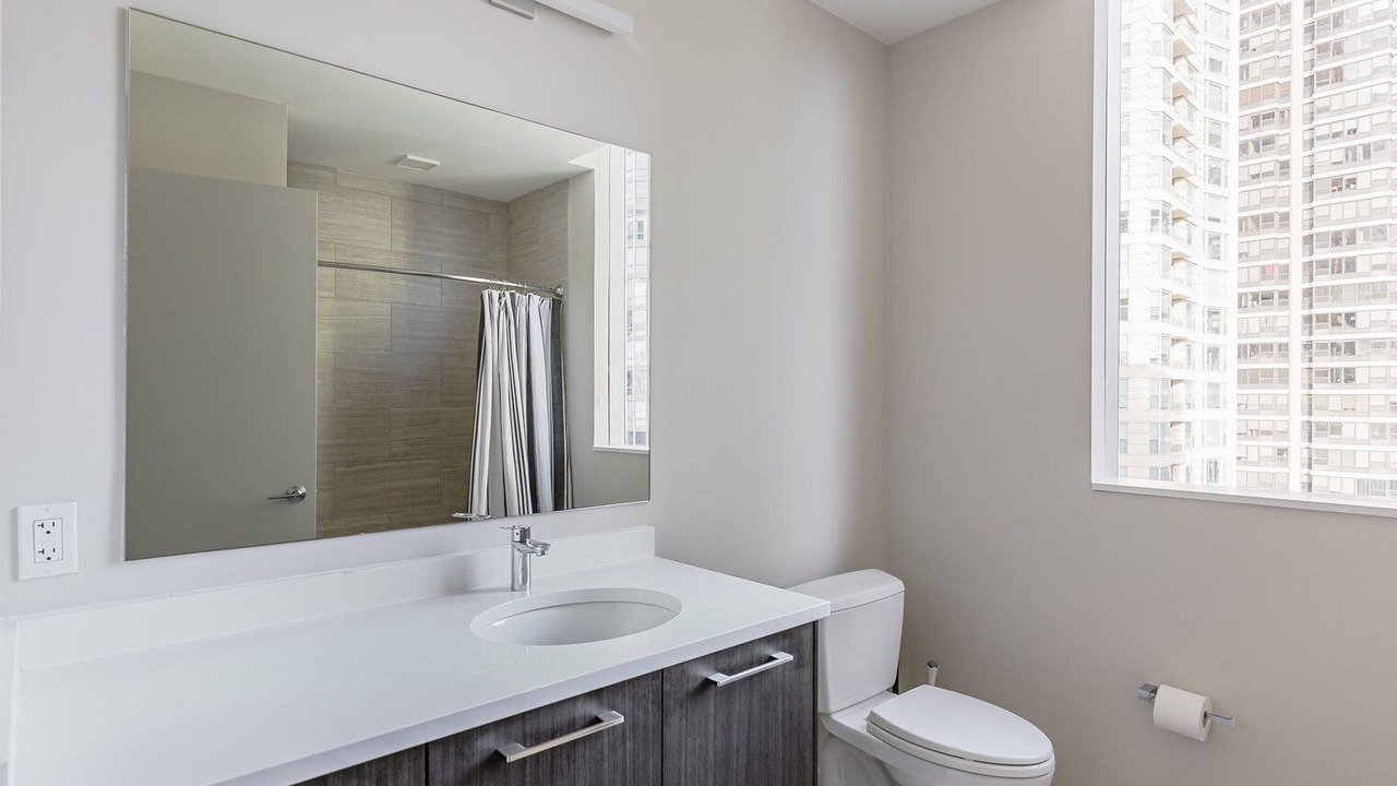 Photo of Bathroom in Near North Side