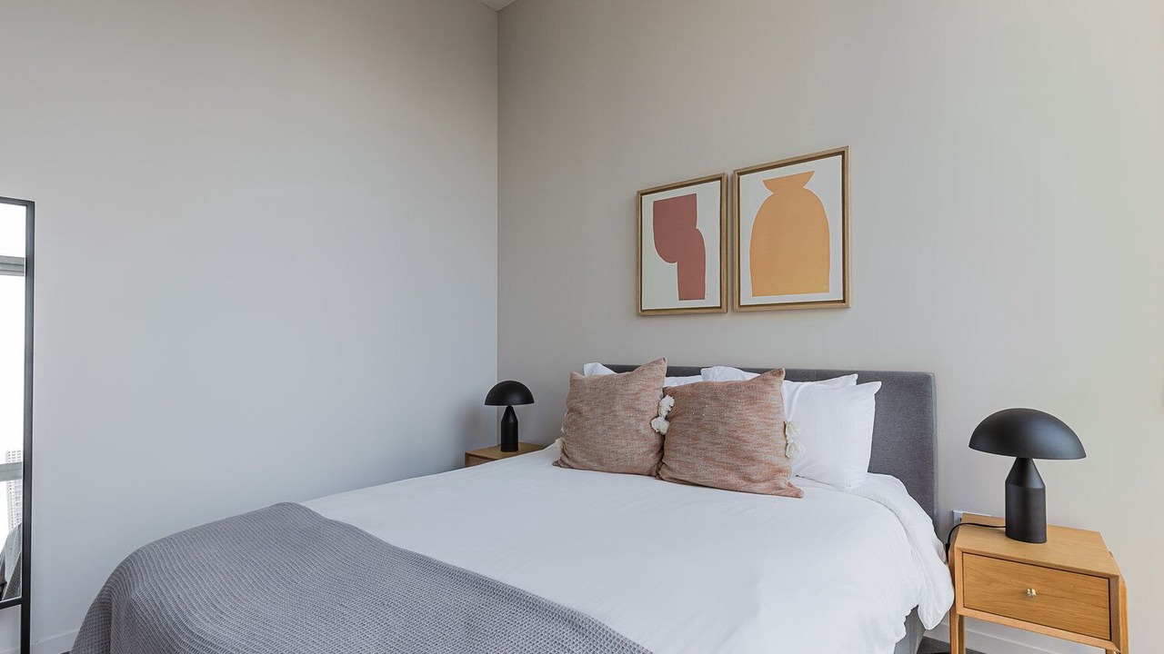 Photo of Bedroom in Near North Side