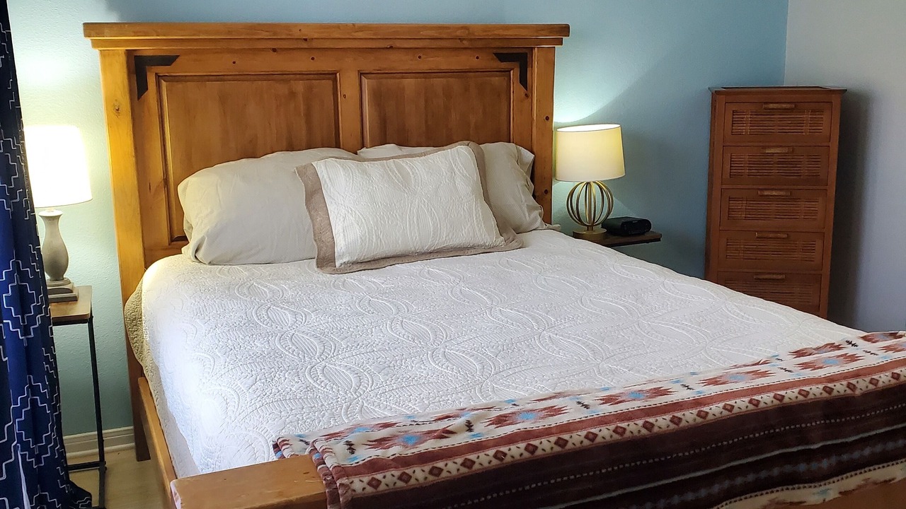 Photo of Bedroom in Mahncke Park