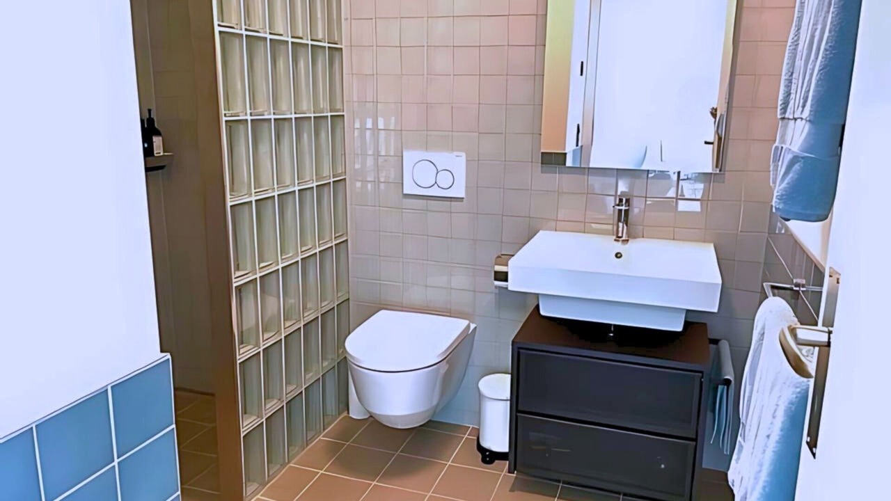 Photo of Bathroom in Langstrasse