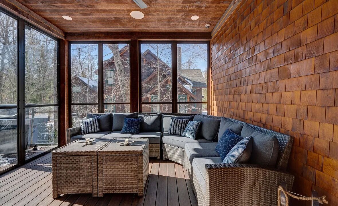 Photo of Outdoor in Lincoln