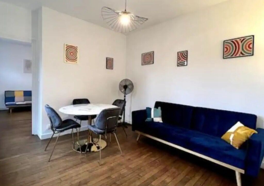 Photo of Others in Sedan