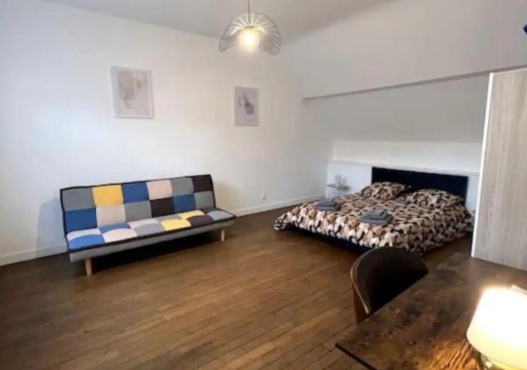 Photo of Others in Sedan