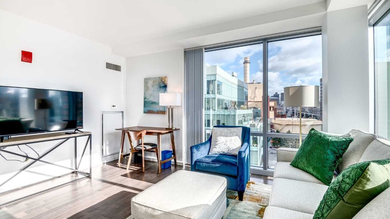 Photo of Livingroom in East Cambridge