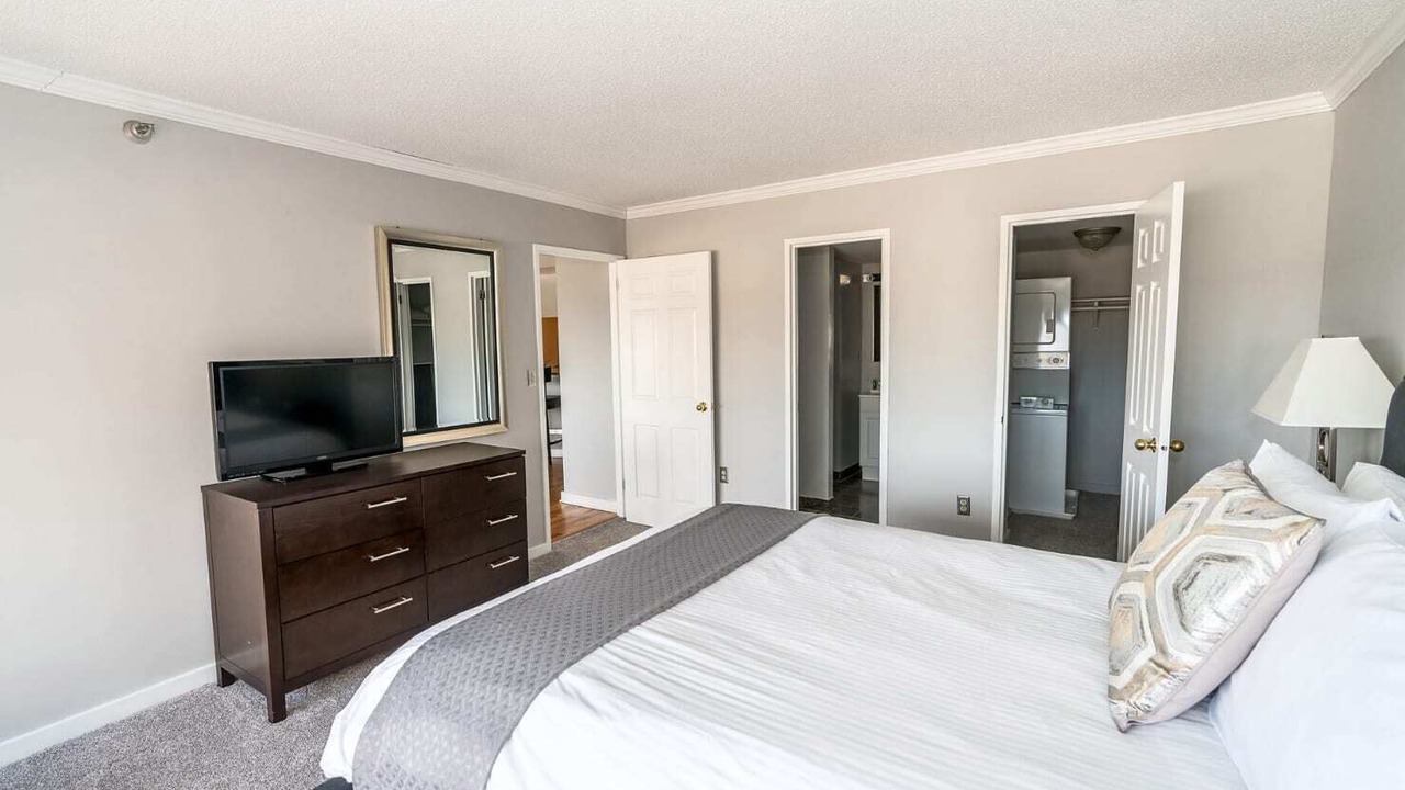 Photo of Bedroom in Downtown