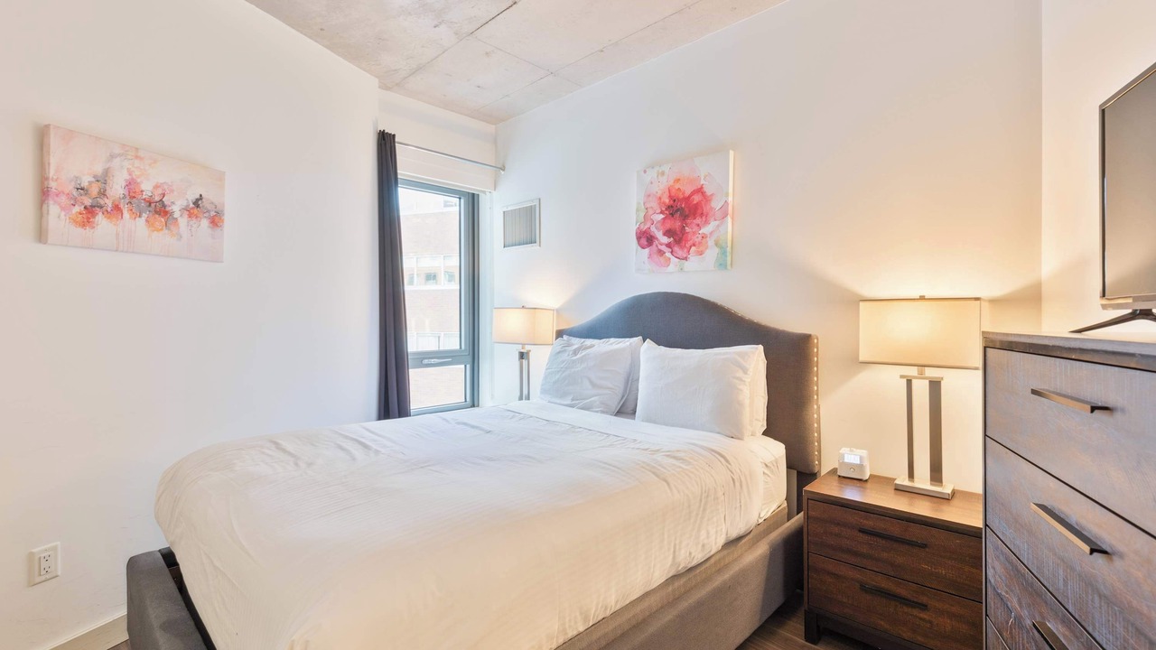 Photo of Bedroom in MIT