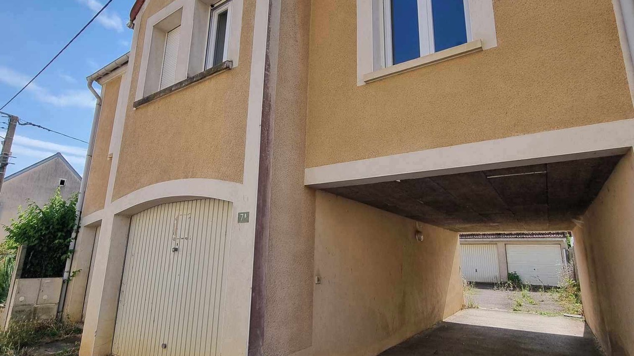 Photo of Outdoor in Vallan