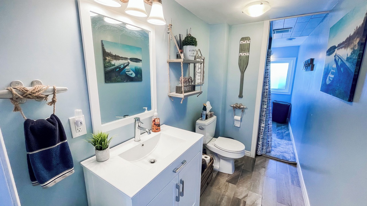 Photo of Bathroom in Greater Napanee