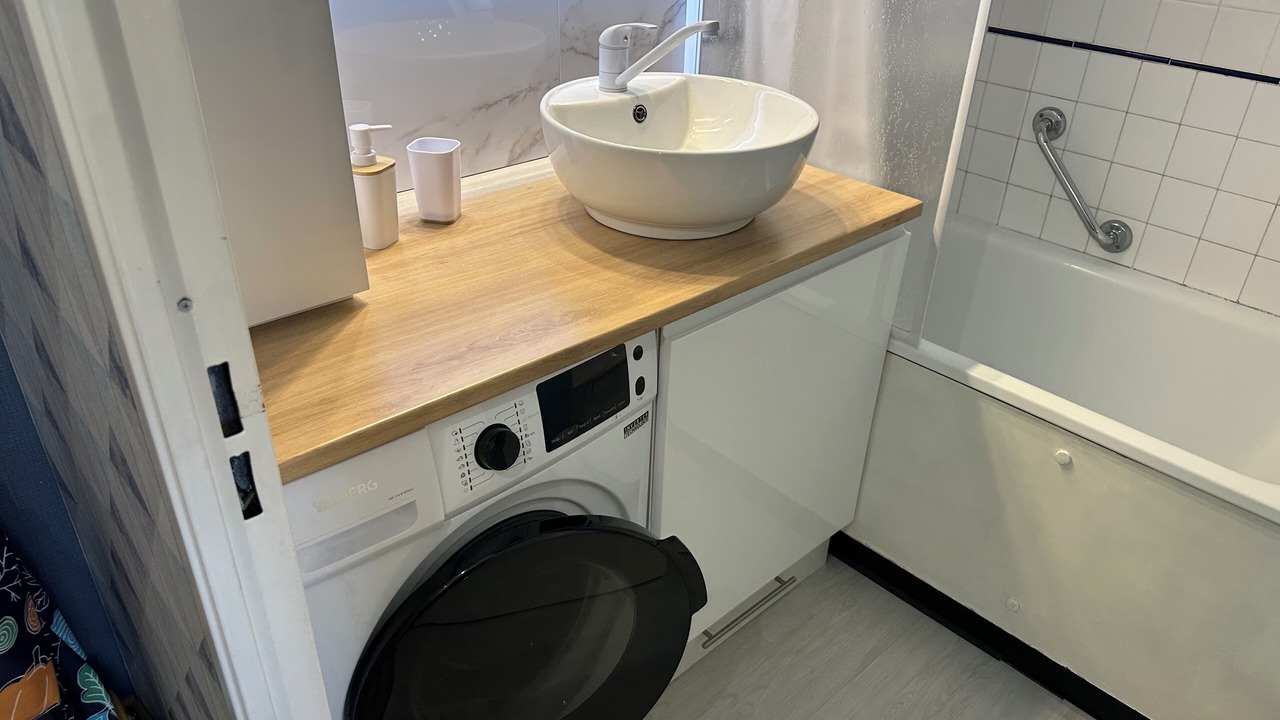 Photo of Bathroom in Courseulles-sur-Mer