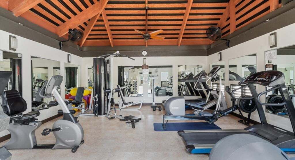 Photo of Bedroom in Hawaii Kai