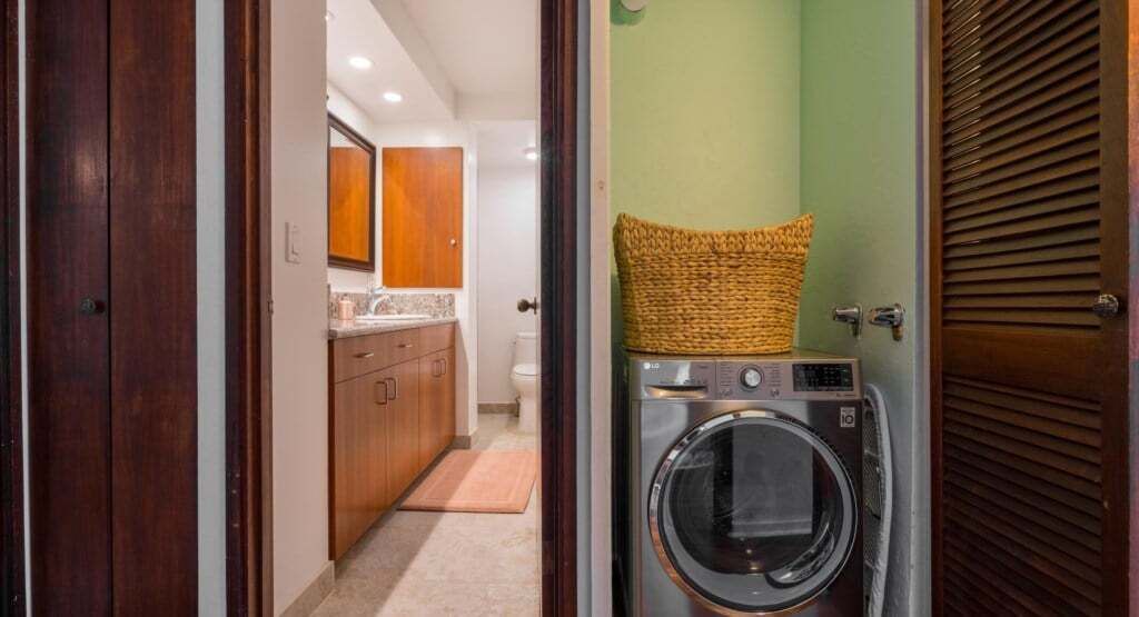 Photo of Bathroom in Hawaii Kai