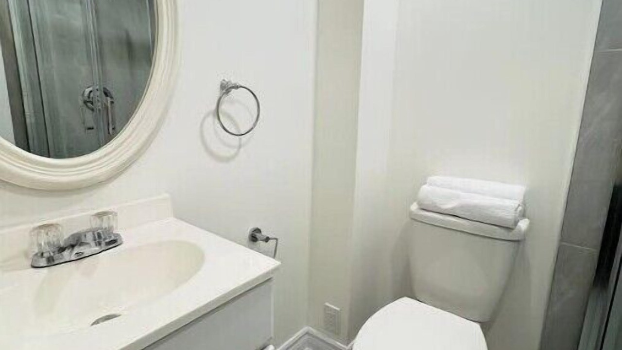 Photo of Bathroom in Victoria Village