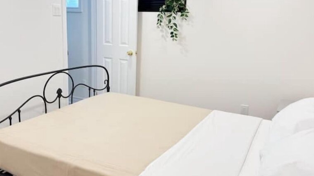 Photo of Bedroom in Victoria Village