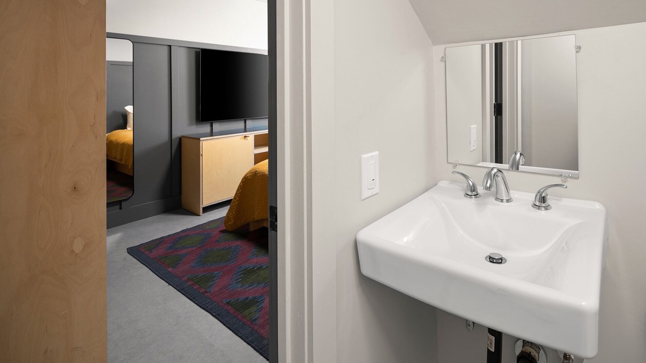 Photo of Bathroom in Lakeside Park