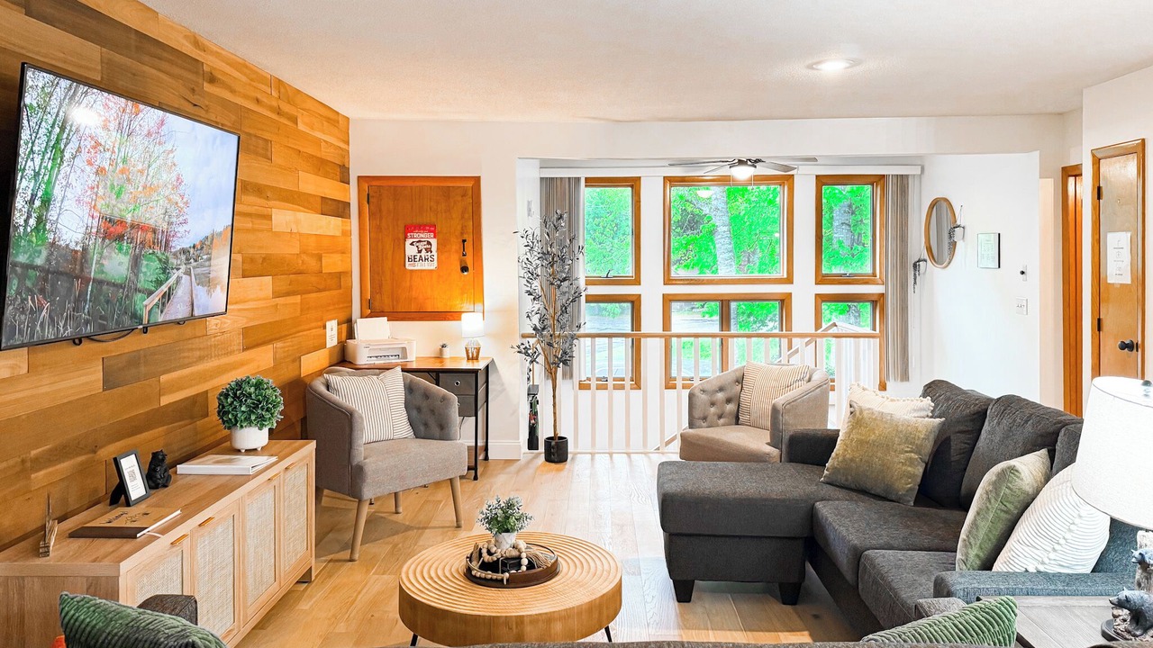 Photo of Livingroom in Bartlett
