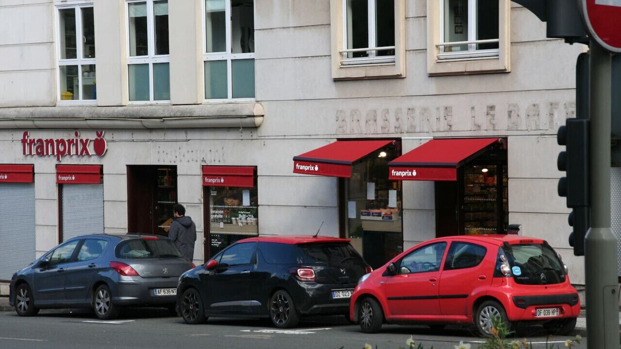 Photo of Others in Sevres