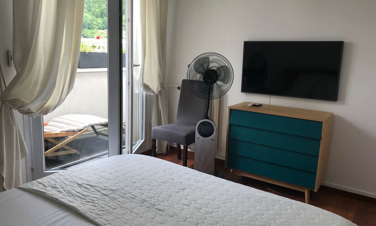 Photo of Bedroom in Sevres