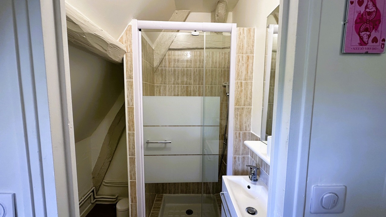 Photo of Bathroom in Quevillon