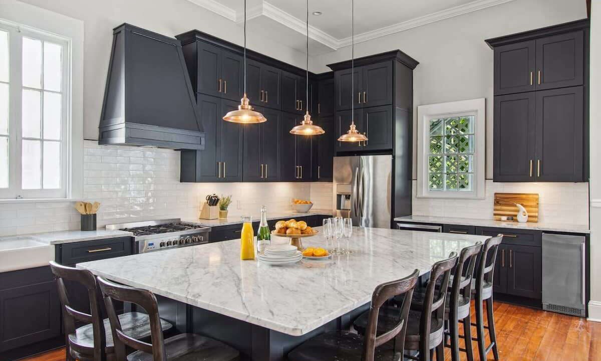 Photo of Kitchen in Seventh Ward