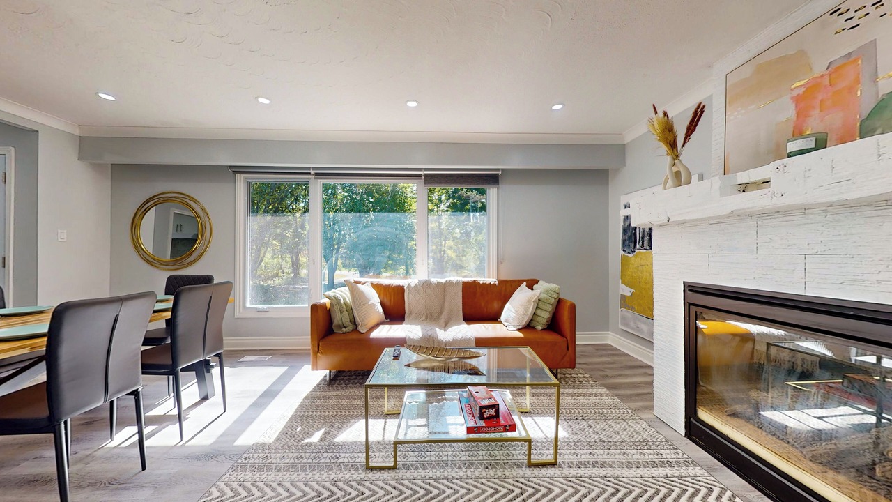 Photo of Livingroom in Sharon