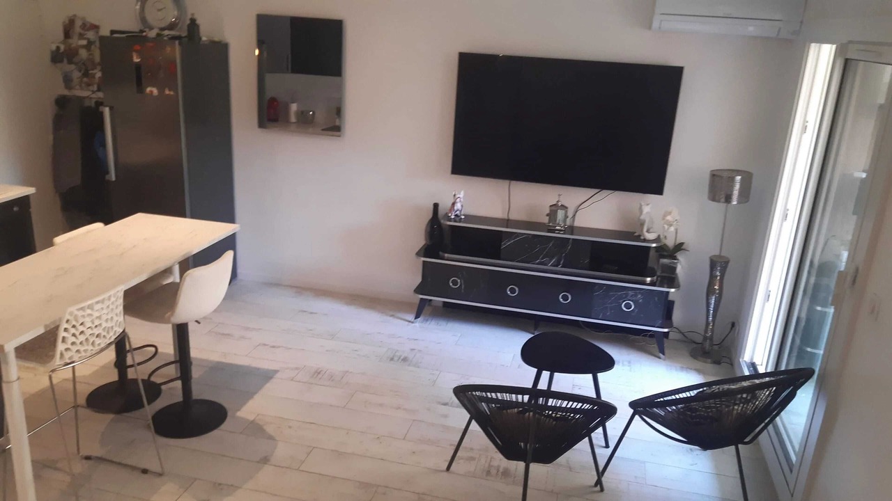 Photo of Livingroom in Sainte-Maxime City Centre