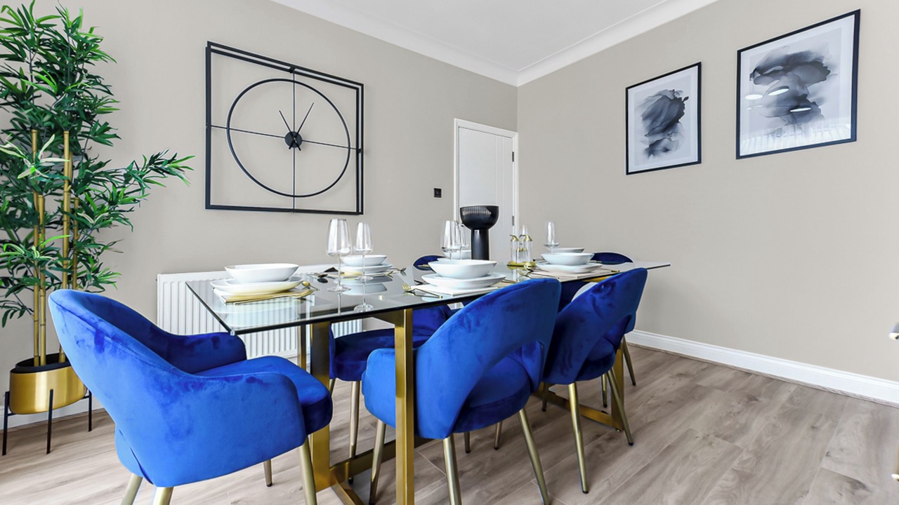 Photo of Others in Tottenham