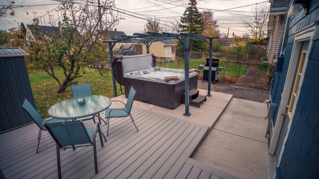 Photo of Outdoor in Kenmore