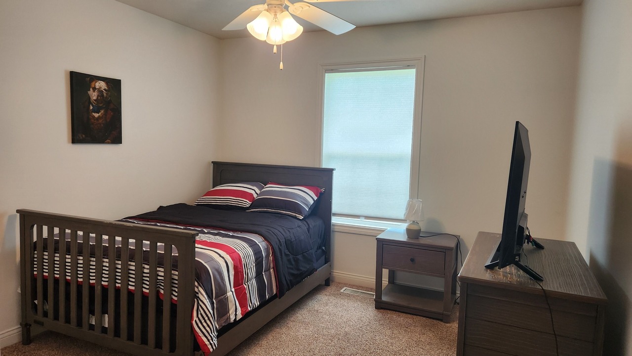 Photo of Bedroom in Newburgh