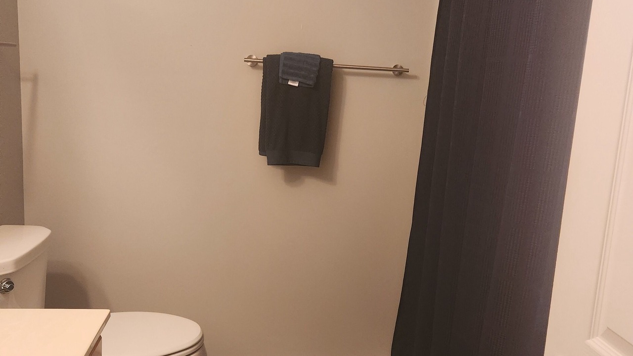 Photo of Bathroom in Newburgh