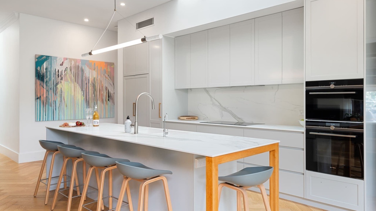 Photo of Others in Five Dock