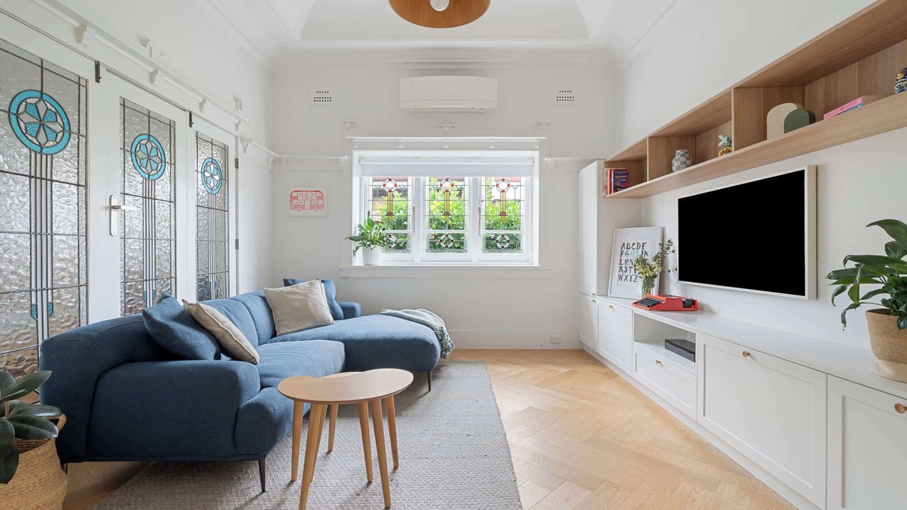 Photo of Others in Five Dock