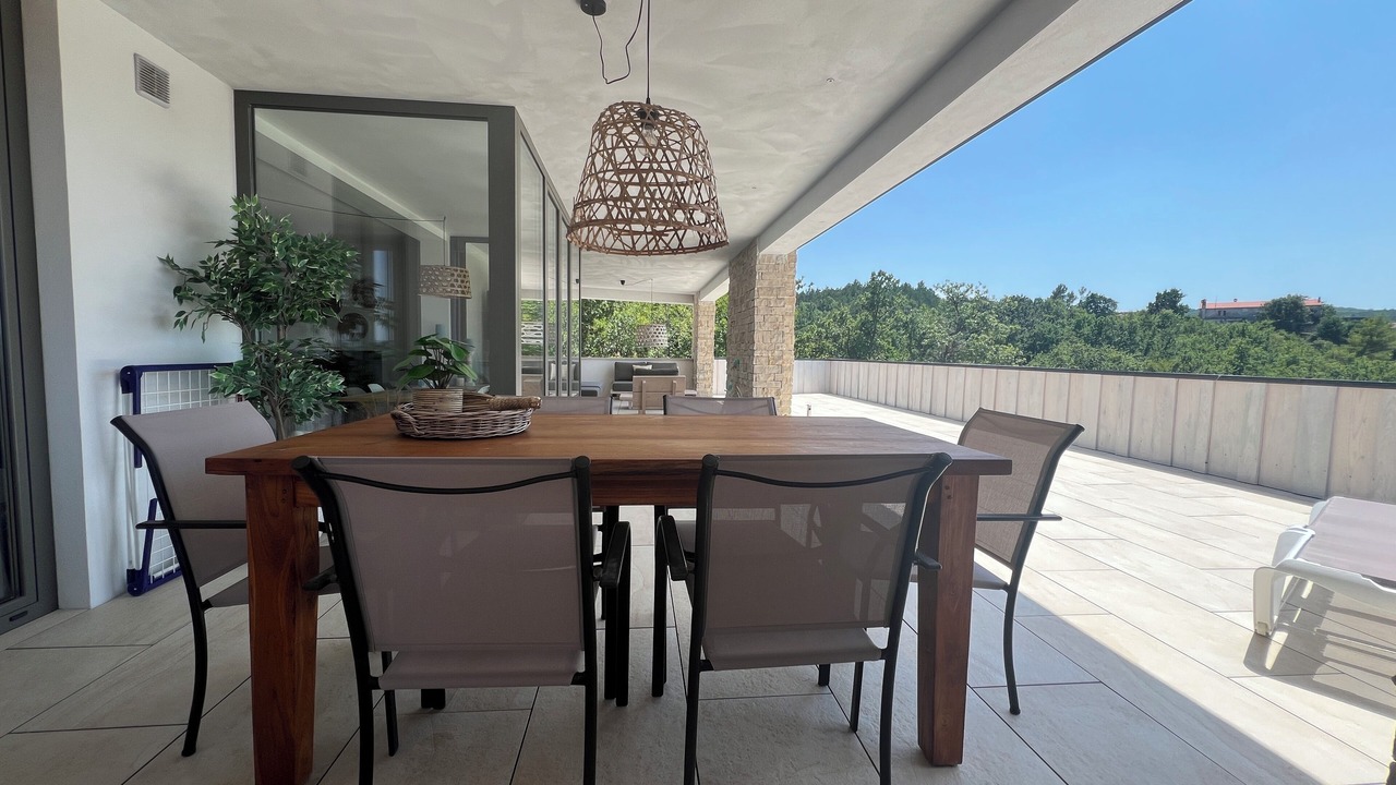 Photo of Outdoor in Rogocana