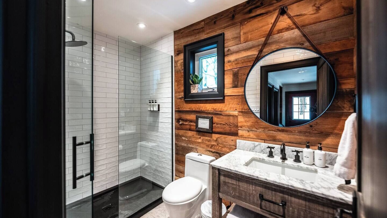 Photo of Bathroom in Dysart et al